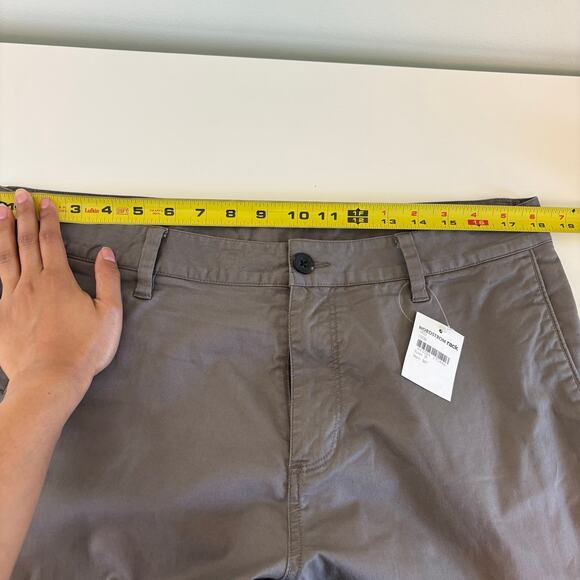 Vuori Collins Chino Mens Twill Pants Size 34 Cocoa Stretch Travel Office NWT - Picture 5 of 12